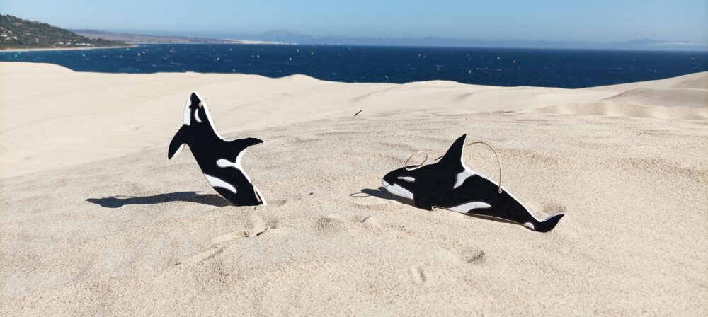 Orca de cerámica colgante — decoración de pared inspirada en Estrecho de Gibraltar - Imagen 2