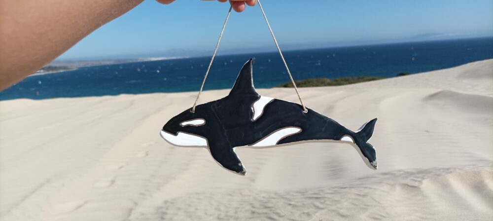 Orca de cerámica colgante — decoración de pared inspirada en Estrecho de Gibraltar - Imagen 4